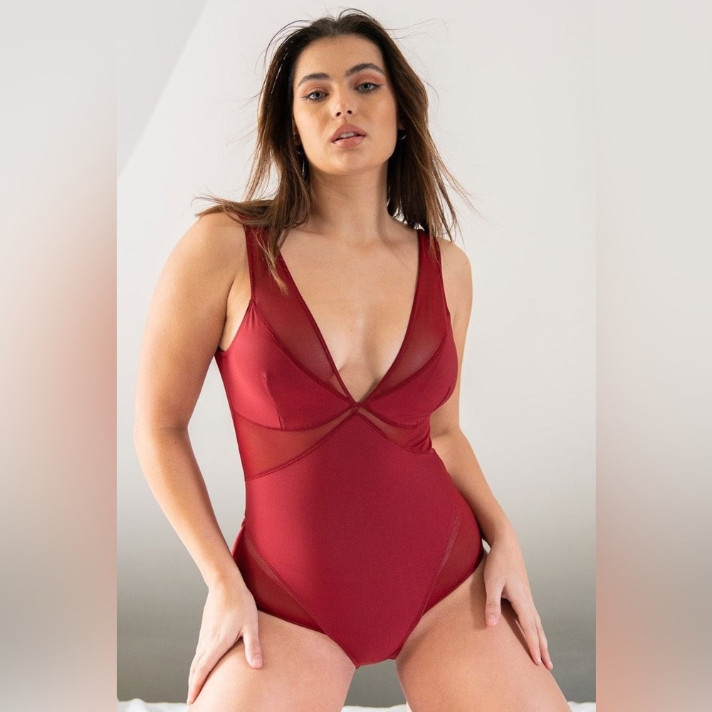 LUNALAE ISLA BODYSUIT - MESH CUT OUT BODYSUIT RECYCLED WINE size US6